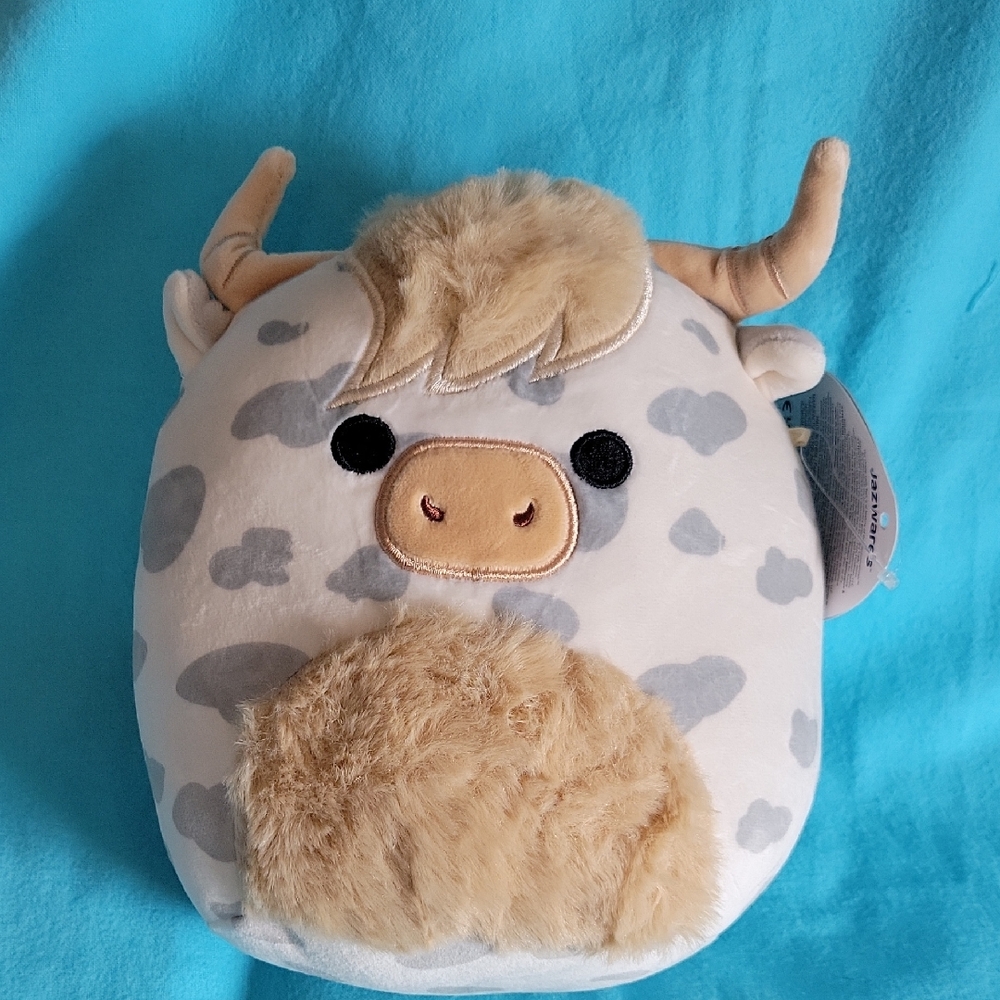 🆕️ Squishmallows 7.5in Borsa the spotted highland cow